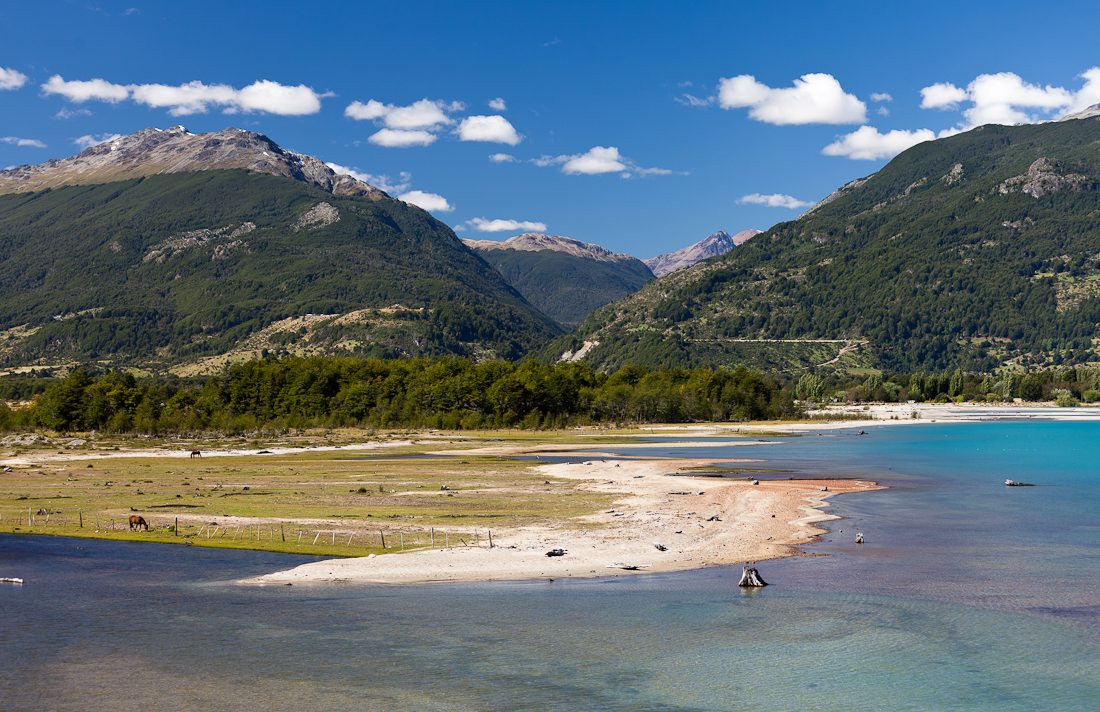 Патагония: Carretera Austral - Фицрой - Торрес-дель-Пайне. Треккинг, фото.