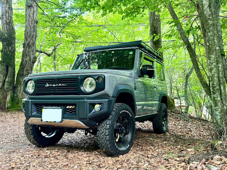 ジムニーのジムニーでお山・三つ峠　登山口・JB64・トレッキングに関するカスタム事例の投稿画像1枚目