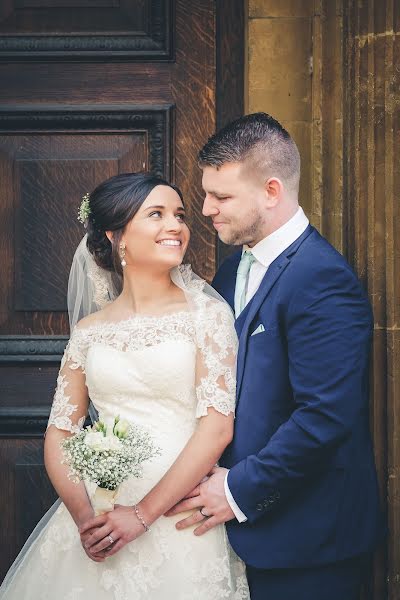 Wedding photographer Daisy Dots (daisydotsphoto). Photo of 29 May 2019