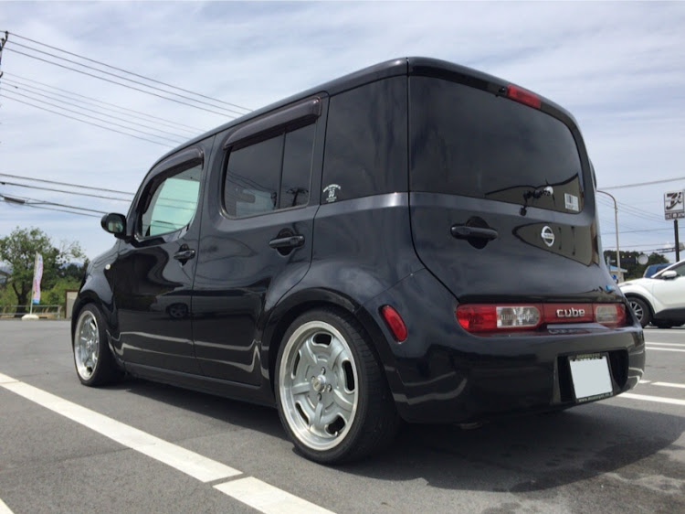 キューブの洗車・キューブ Z12に関するカスタム事例の投稿画像2枚目
