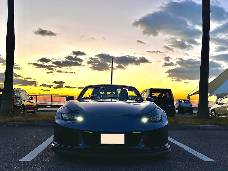 ロードスターのFunky Roadster Club・夕暮れと愛車・ぼっちドライブ・松江公園・思い出の写真に関するカスタム事例の投稿画像1枚目