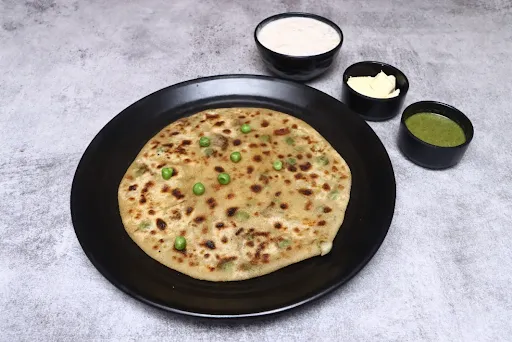 Matar Special Paratha