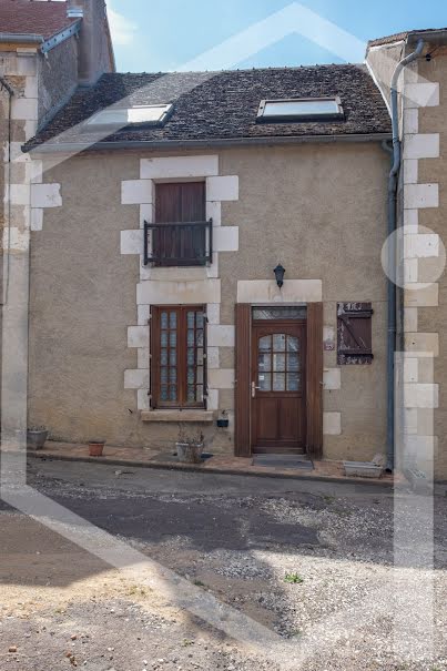 Vente maison 2 pièces 82 m² à Sancerre (18300), 61 000 €