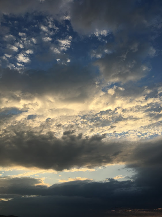 コペンの車と海と夕陽・友人の車と並べた・海岸・夕陽・夕焼けに関するカスタム事例の投稿画像2枚目