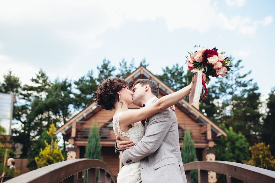 Wedding photographer Nastya Anikanova (takepic). Photo of 23 August 2017