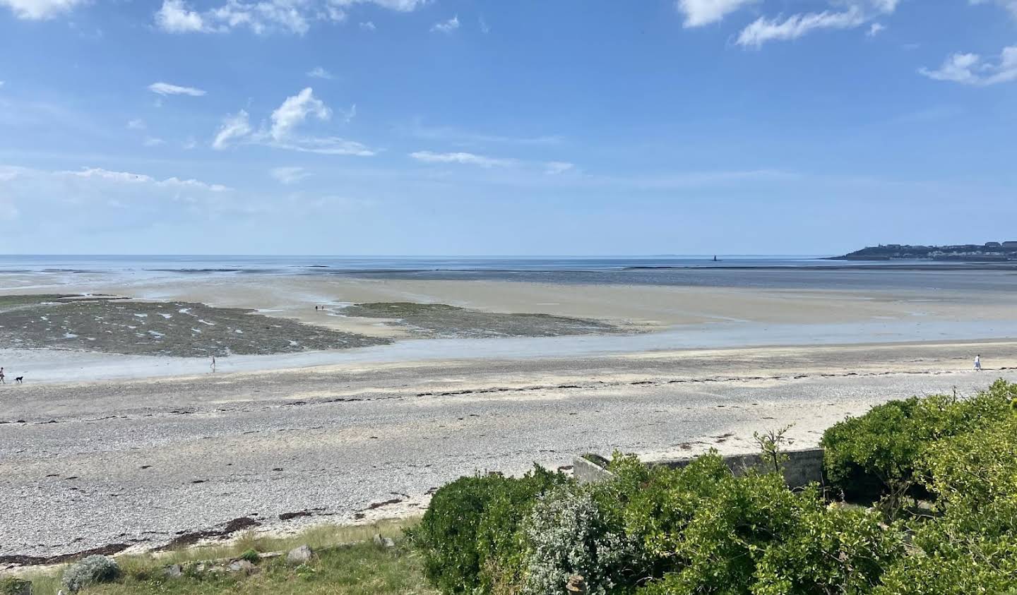 Maison en bord de mer avec jardin Granville