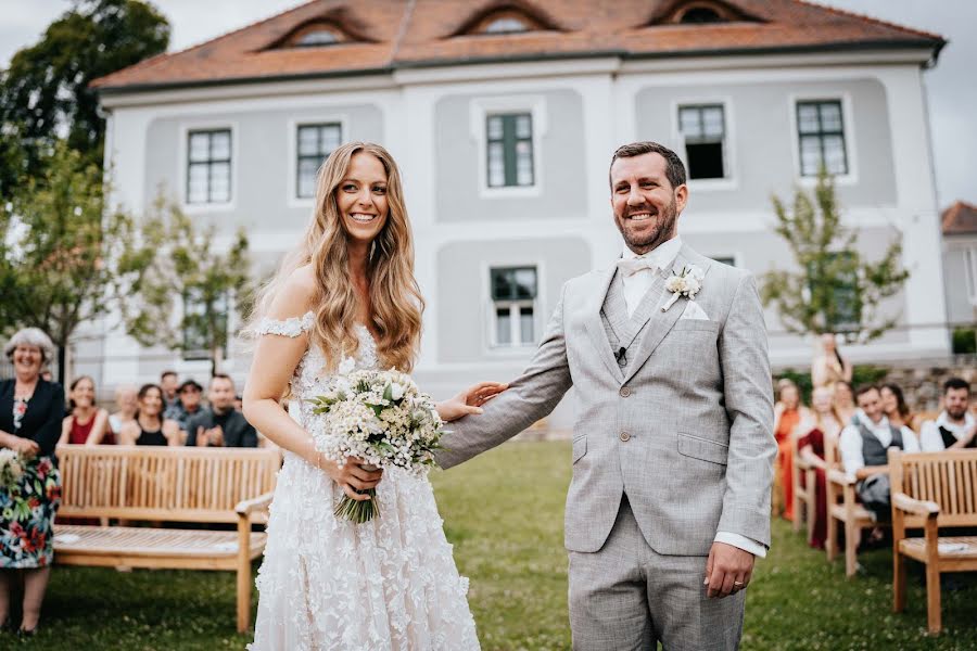 Jurufoto perkahwinan Michal Burda (michalburda). Foto pada 7 Disember 2022