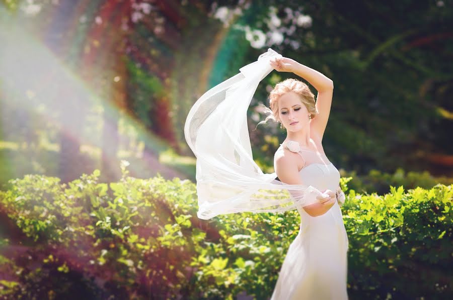 Wedding photographer Sergey Kharitonov (sergeyprof). Photo of 2 April 2015