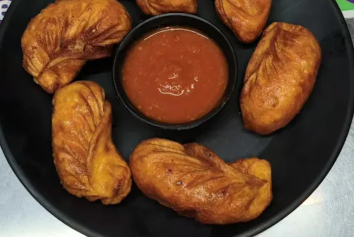 Paneer Fried Momos [6 Pieces]