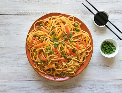 Veg Hakka Noodles