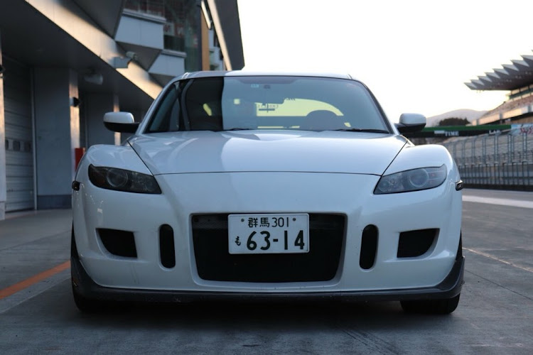RX-8のbuddyclub・フロントバンパーに関するカスタム事例の投稿画像2枚目
