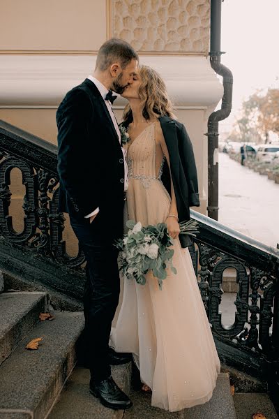 Fotógrafo de bodas Stasya Burnashova (stasyaburnashova). Foto del 15 de octubre 2020