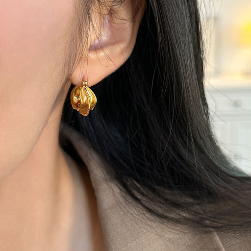 Title 2, Womens Irregular U-shaped Stripes Ear Clip, a ...