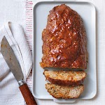 Bobby Deen's New-Fashioned Meat Loaf was pinched from <a href="http://www.womansday.com/recipefinder/bobby-deens-new-fashioned-meat-loaf-recipe-wdy0213" target="_blank">www.womansday.com.</a>