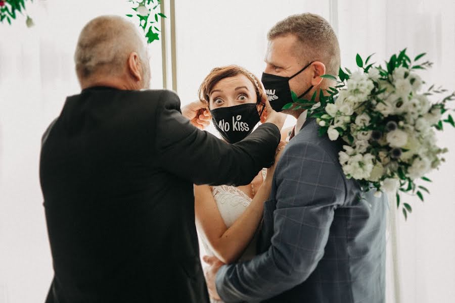 Fotograf ślubny Piotr Walerowicz (backstage). Zdjęcie z 13 sierpnia 2020