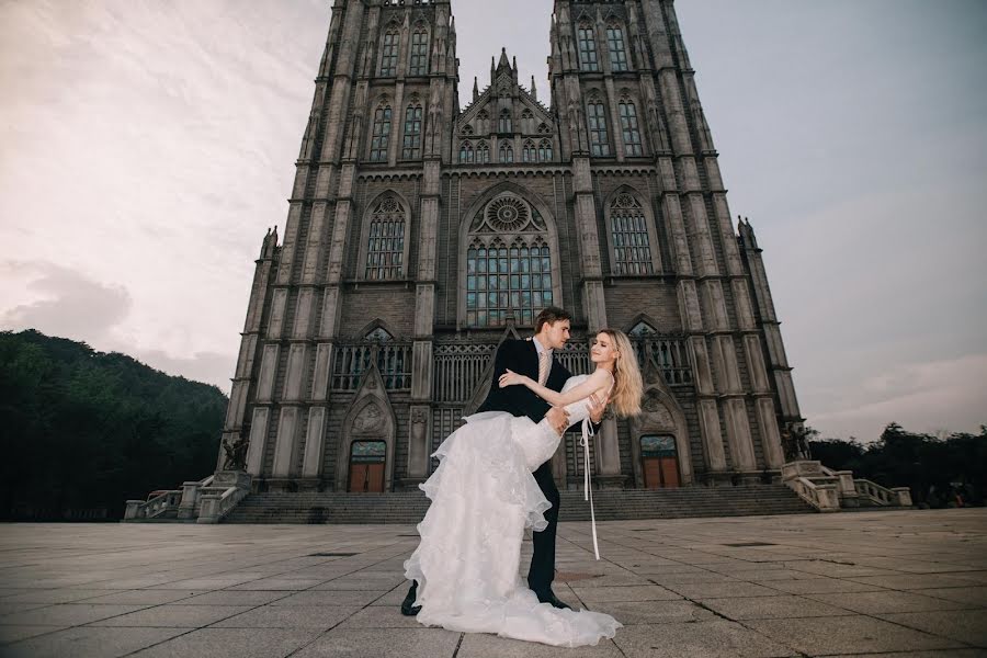 Fotografo di matrimoni Adam Alfis Alfiis (lenzeon). Foto del 21 giugno 2020