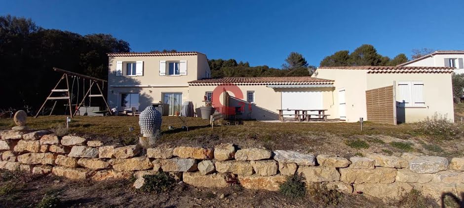 Vente villa 8 pièces 160 m² à Oraison (04700), 598 000 €