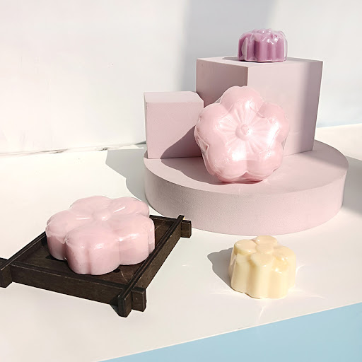 Title 4, Bath Cleansing Sweet Cherry Blossom Fragrance S...