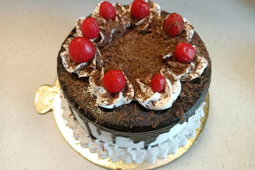 Eggless Chocolate Black Forest Cake [450 Grams]