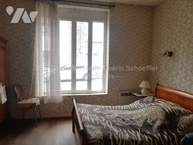 Vente maison 6 pièces 160 m² à La Dorée (53190), 121 210 €