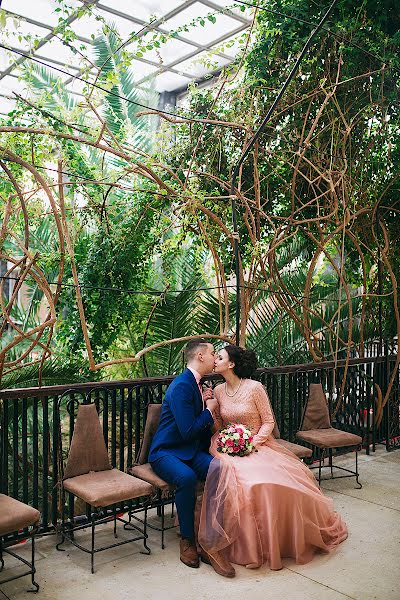 Fotógrafo de casamento Nina Babenko (ninababenko). Foto de 10 de março 2017