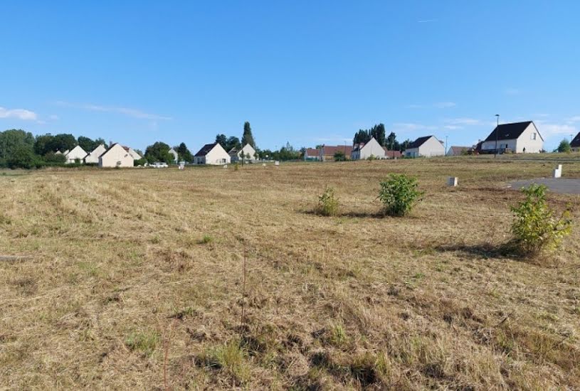  Vente Terrain + Maison - Terrain : 707m² - Maison : 90m² à Bazoches-sur-le-Betz (45210) 