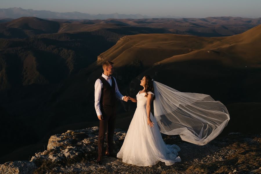 Fotógrafo de casamento Tibard Kalabek (tibard07). Foto de 25 de outubro 2020