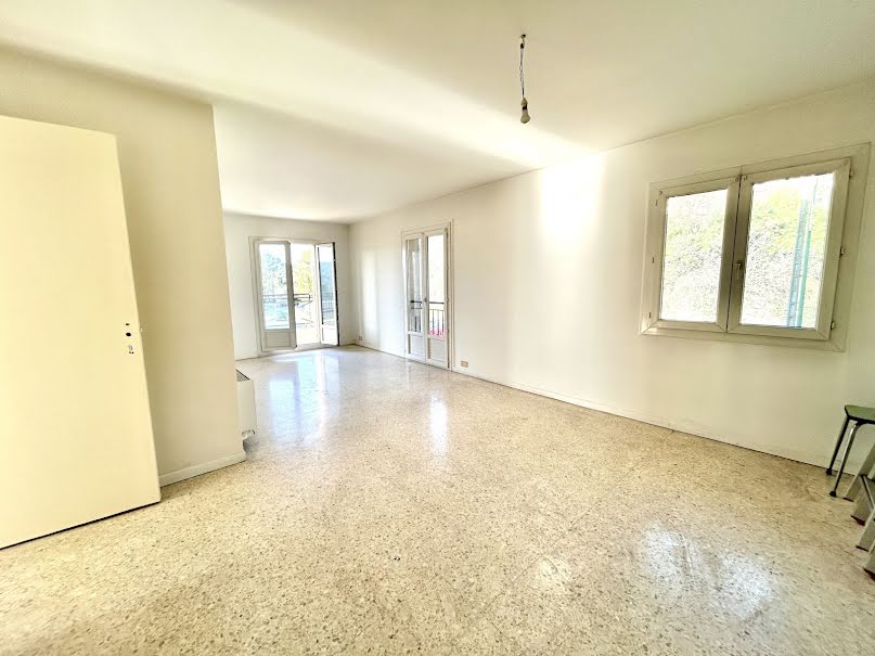 Vente appartement 3 pièces 77 m² à Peymeinade (06530), 273 000 €