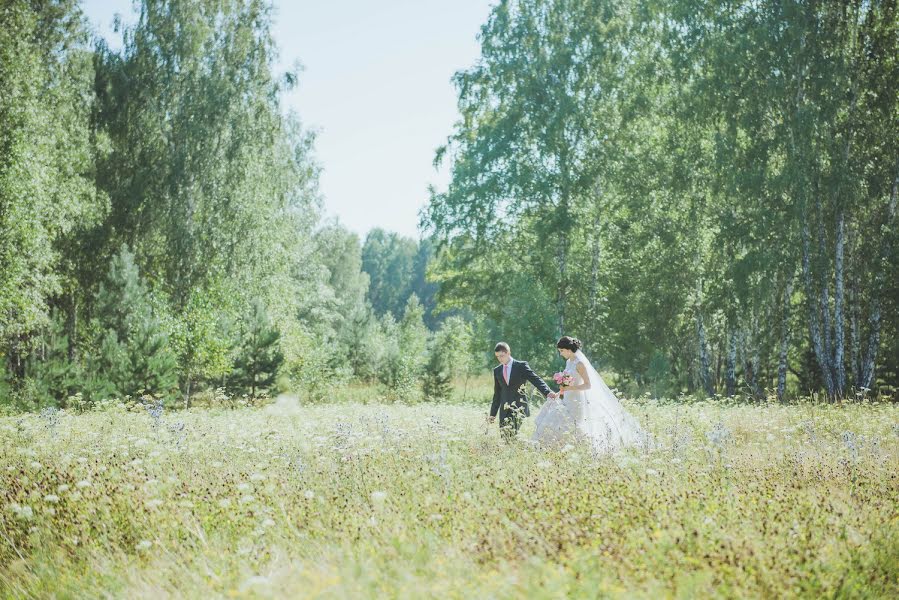Wedding photographer Lyudmila Kuznecova (lusi). Photo of 14 September 2015
