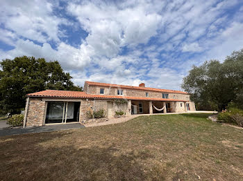 maison à Le Poiré-sur-Vie (85)