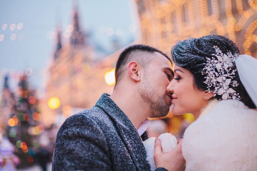 Wedding photographer Pavel Smirnov (sadvillain). Photo of 24 January 2018