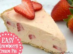 Easy Weight Watchers Strawberry Cream Pie - Barns & Noodles was pinched from <a href="http://www.barnsandnoodles.com/easy-weight-watchers-strawberry-cream-pie/" target="_blank">www.barnsandnoodles.com.</a>