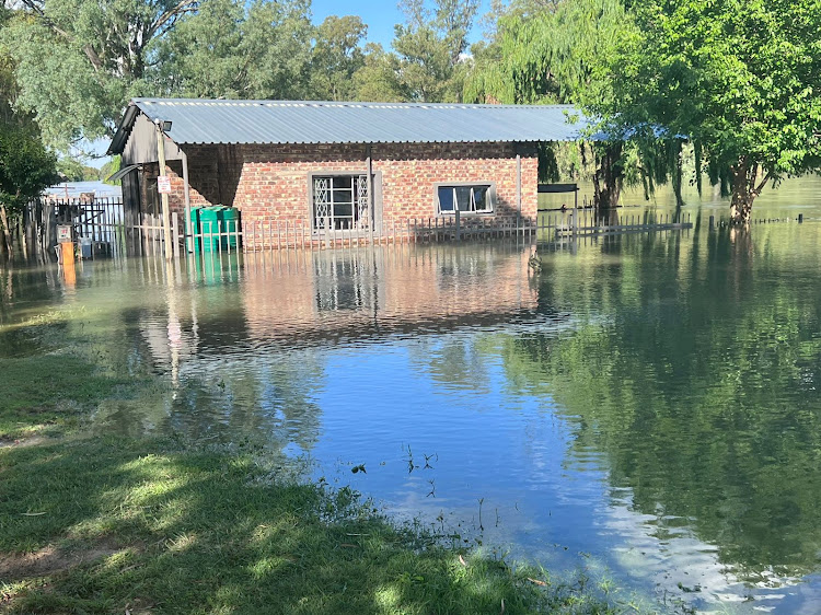 Residents and resort owners were evacuated because of flooding due to Bloemhof Dam releasing water.