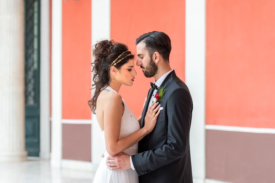 Fotografo di matrimoni Ageliki Bitsika (ageliki). Foto del 17 marzo 2021