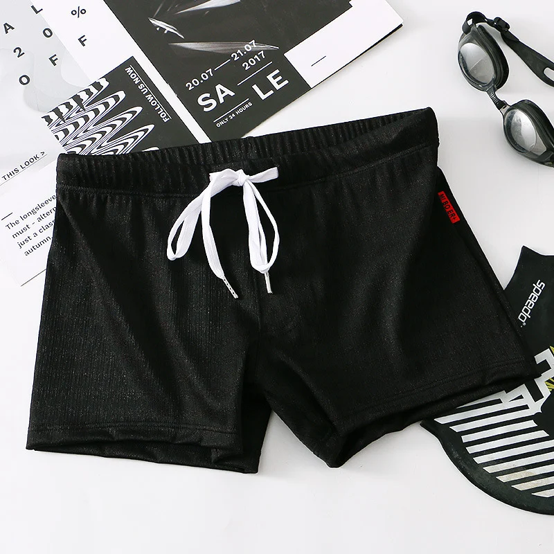 Heren Sportshorts voor Hardlopen en Training Ademend en Comfortabel Ontworpen voor Vrijheid van Beweging Ideaal voor Sport.