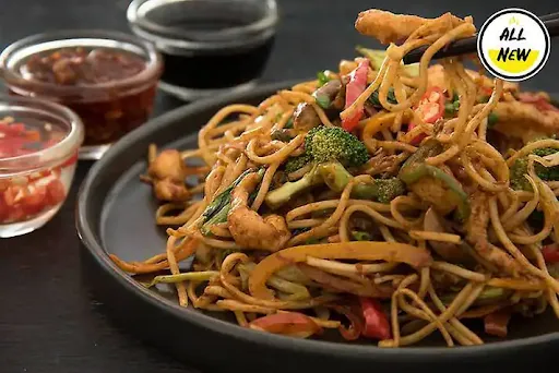 Chicken Hong Kong Chowmein