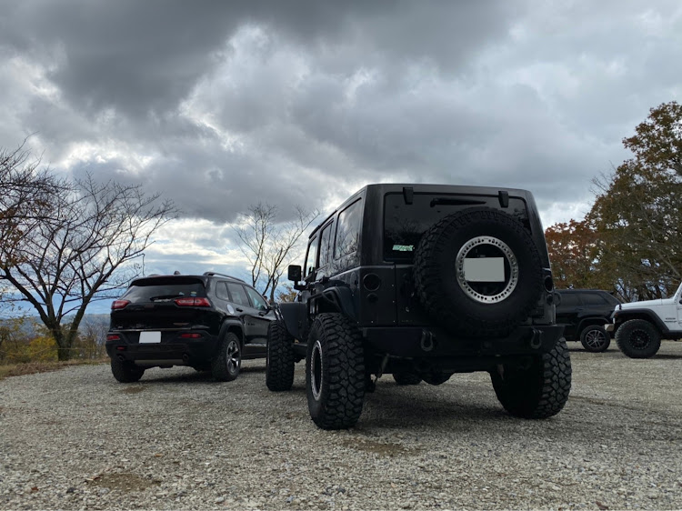ラングラーアンリミテッドのJKラングラーアンリミテッド・jeepラングラー・チェロキーオフ会・信貴山スカイライン・お気に入り写真に関するカスタム事例の投稿画像5枚目
