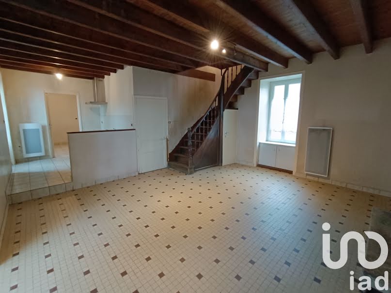 Vente maison 5 pièces 107 m² à Montréverd (85260), 175 000 €