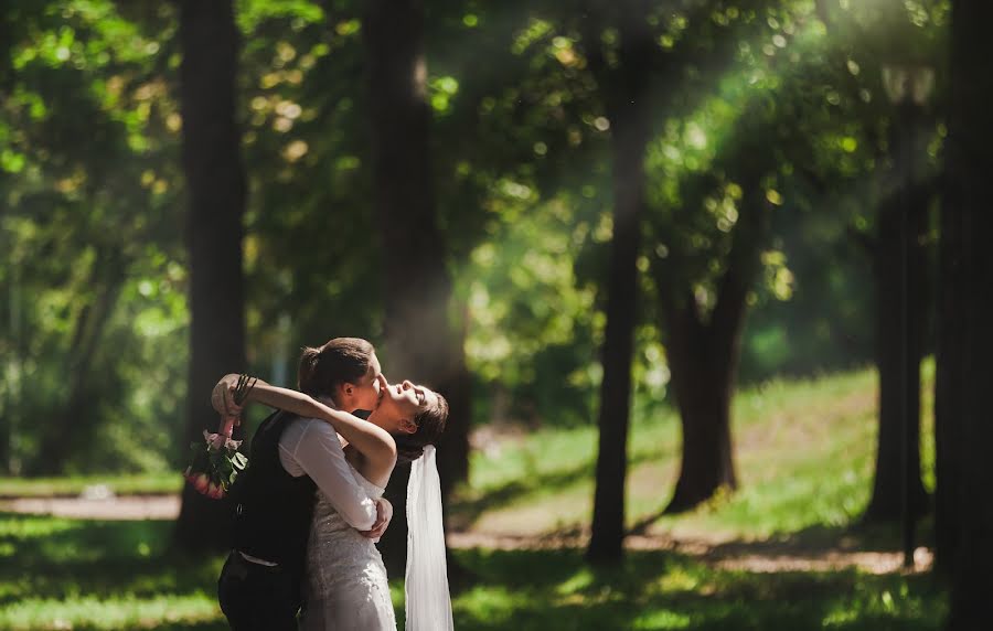 Wedding photographer Aleksandr Konyshev (leks1204). Photo of 19 January 2016