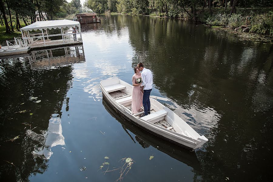 Fotógrafo de casamento Mariya Vishnevskaya (photolike). Foto de 4 de agosto 2018