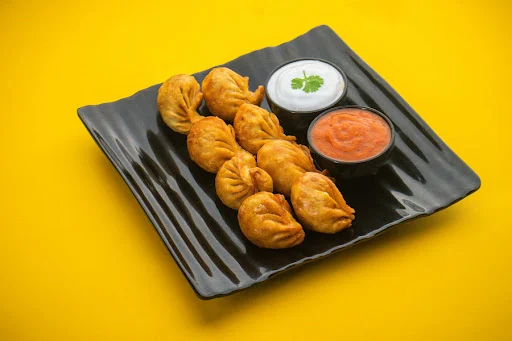 Chicken Cheese Fried Momos