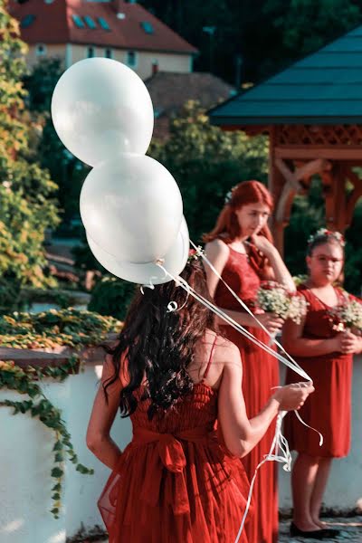 Fotografo di matrimoni Luca Iványi (lucia). Foto del 31 ottobre 2019