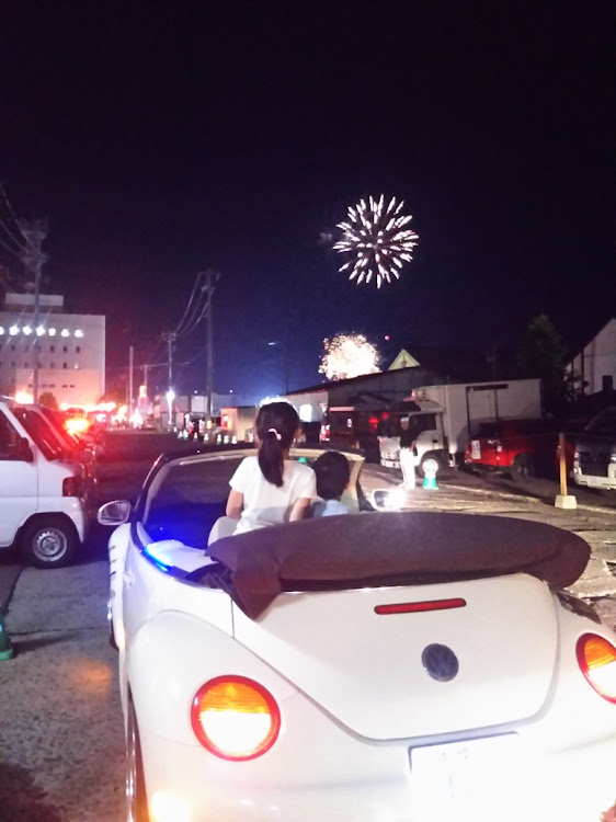 ニュービートル カブリオレのオープンカーの楽しみ方に関するカスタム事例の投稿画像4枚目