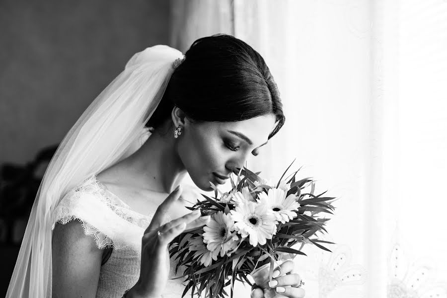 Fotografo di matrimoni Diana Ramazanova (photograph05). Foto del 8 novembre 2017