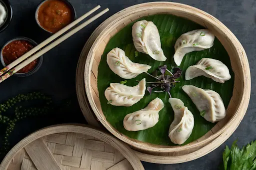 Veg Schezwan Momo