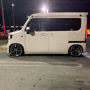 N-VAN JJ1