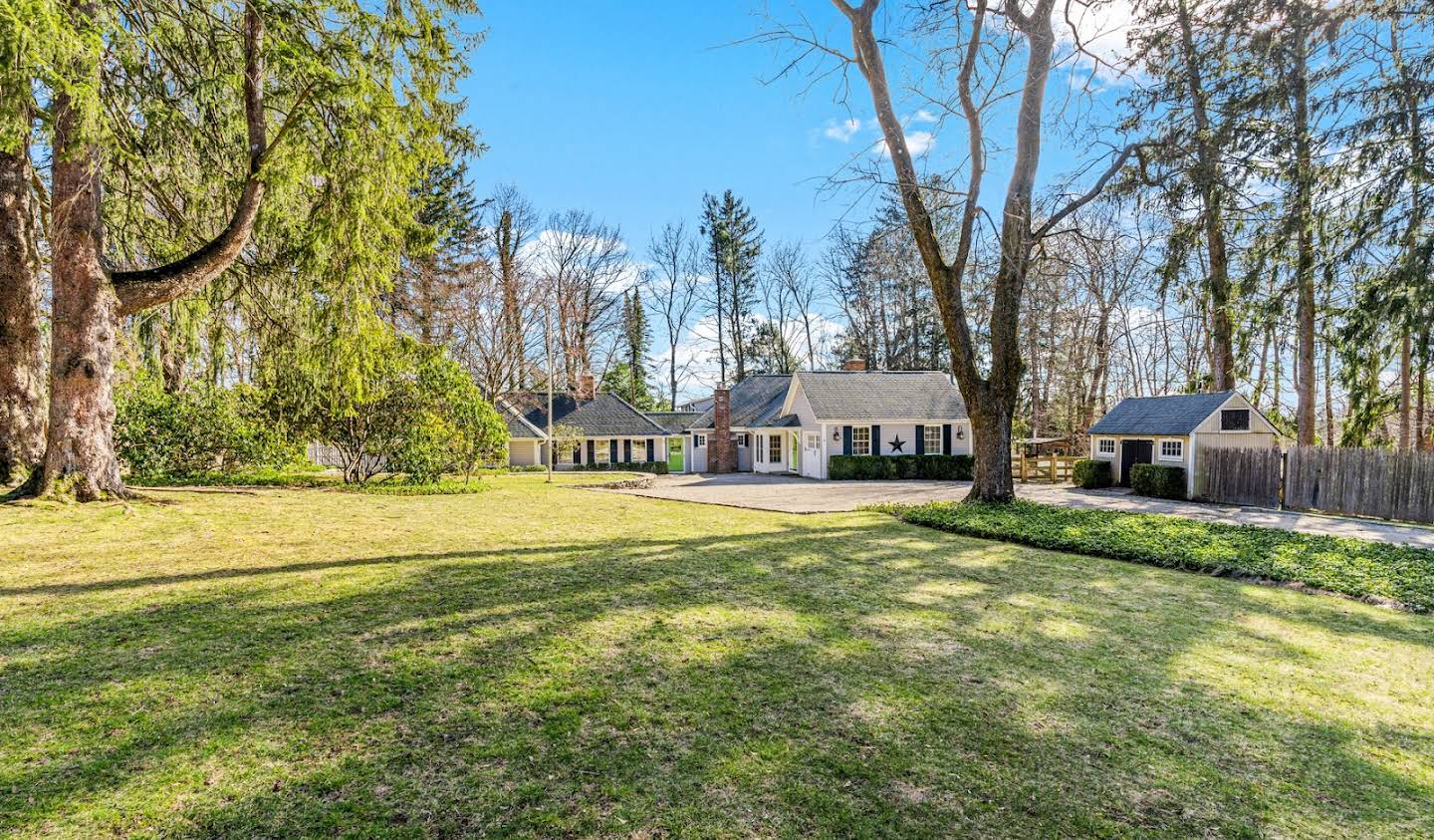 House Mendham Township