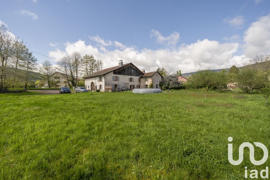 Vente ferme 6 pièces 150 m² à Dommartin-lès-Remiremont (88200), 268 000 €