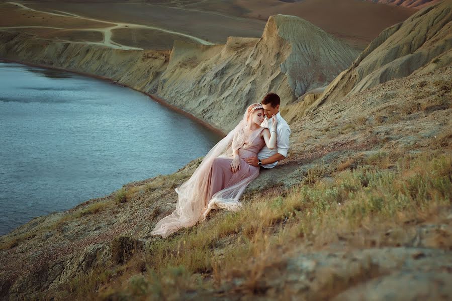 Fotografo di matrimoni Irina Bakach (irinabakach). Foto del 23 settembre 2020