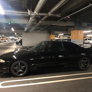 スカイライン ECR33